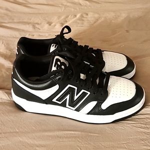 New Balance Unisex 480 (black and white/Size 6 men's; women's 8